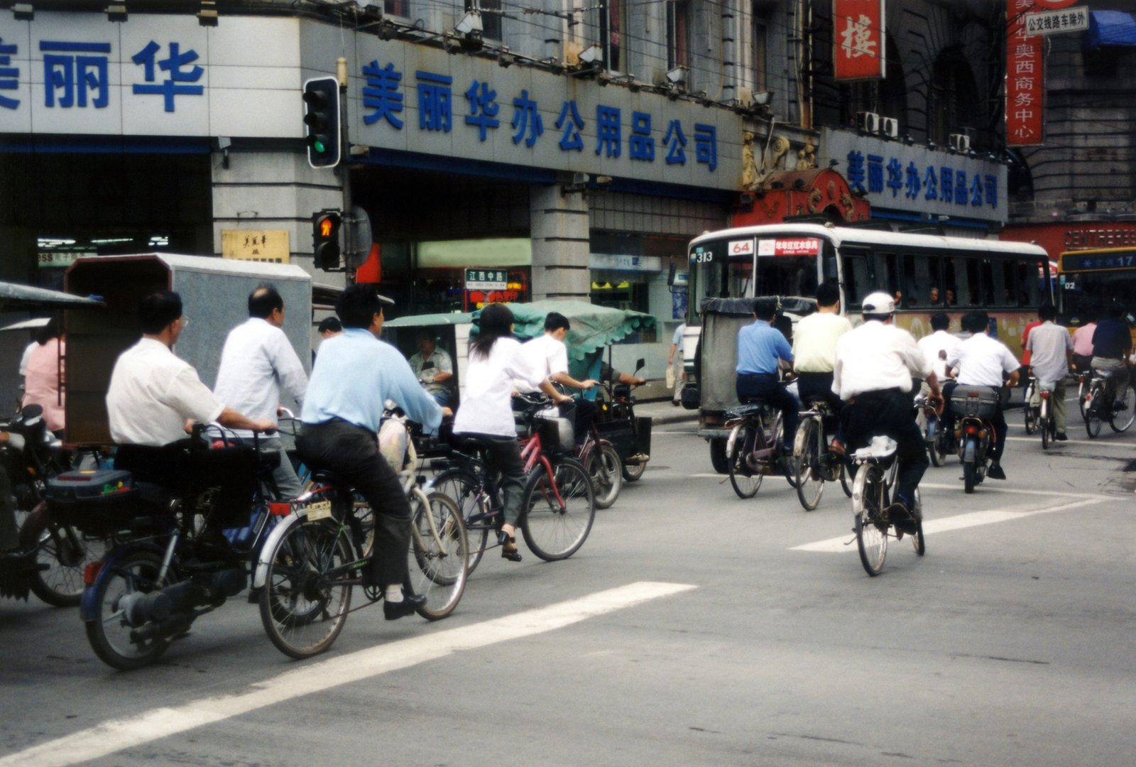 shanghai-bicycles-1493970